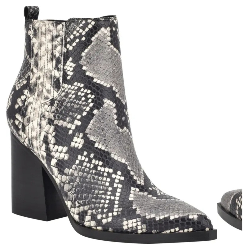 NEW MARC FISHER Oshay Gray Snake Print Point Toe Ankle Boot